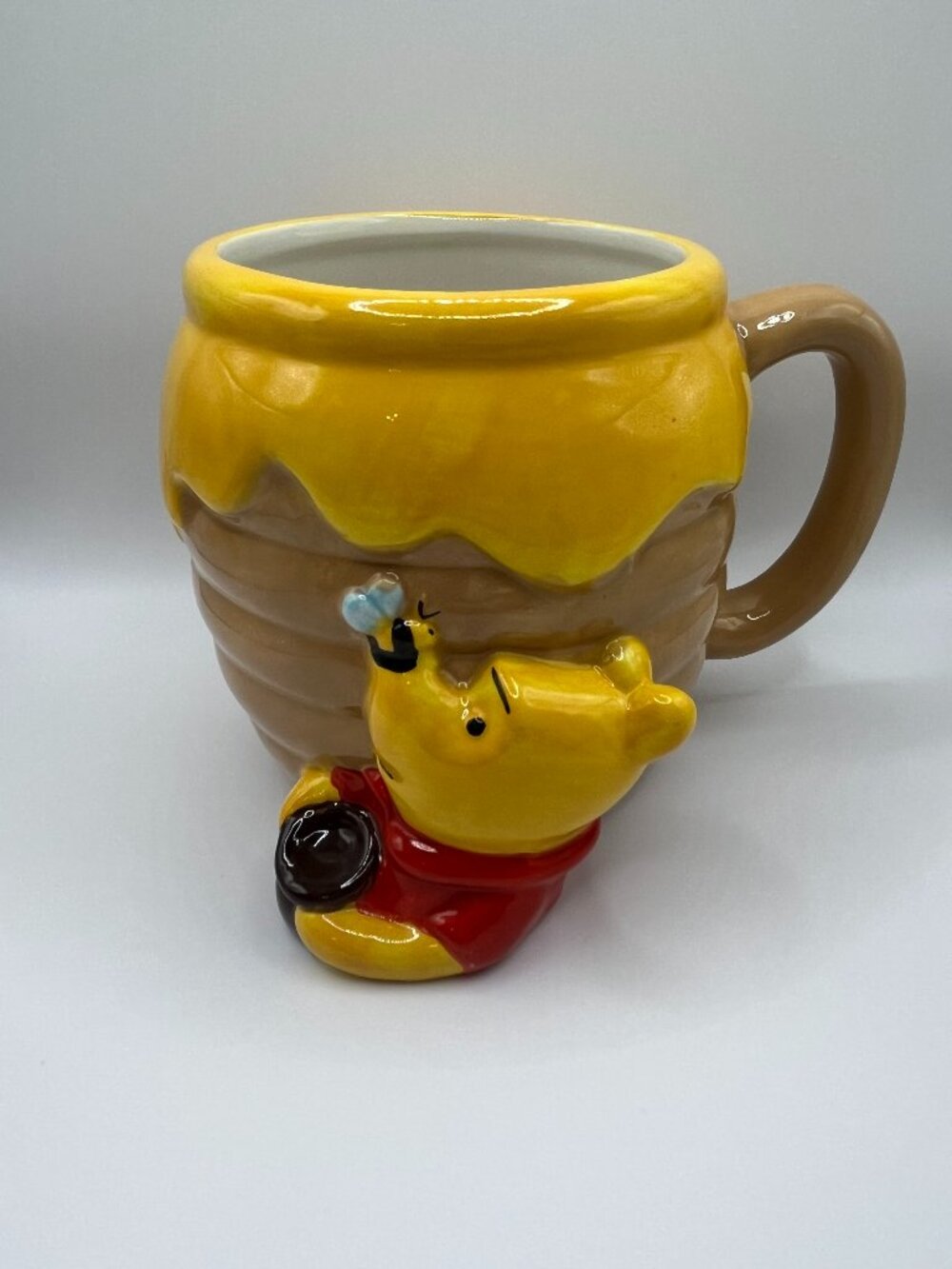Disney Winnie The Pooh Honey Pot Sculpted Cute Ceramic Coffee Mug
